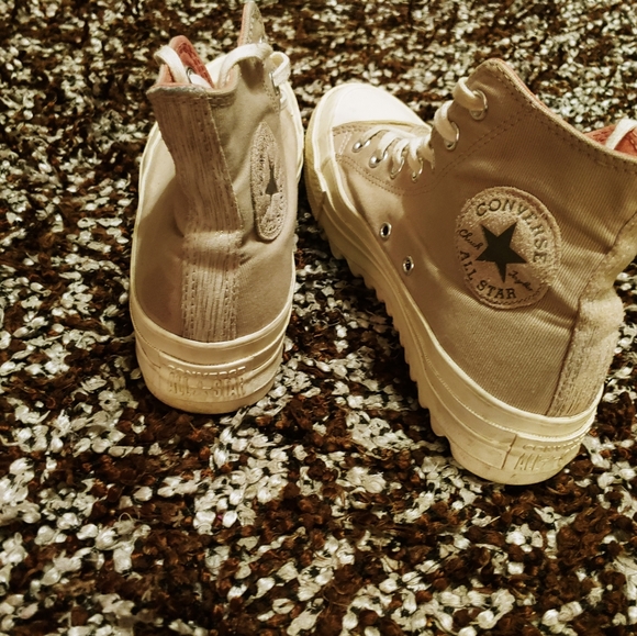 Converse - Picture 7 of 7